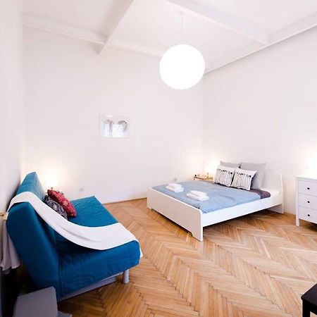 Ultra Central - Ac - Comfy Home Budapest Exterior photo