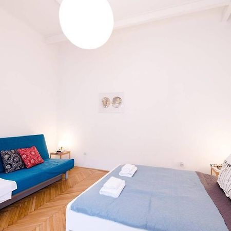 Ultra Central - Ac - Comfy Home Budapest Exterior photo