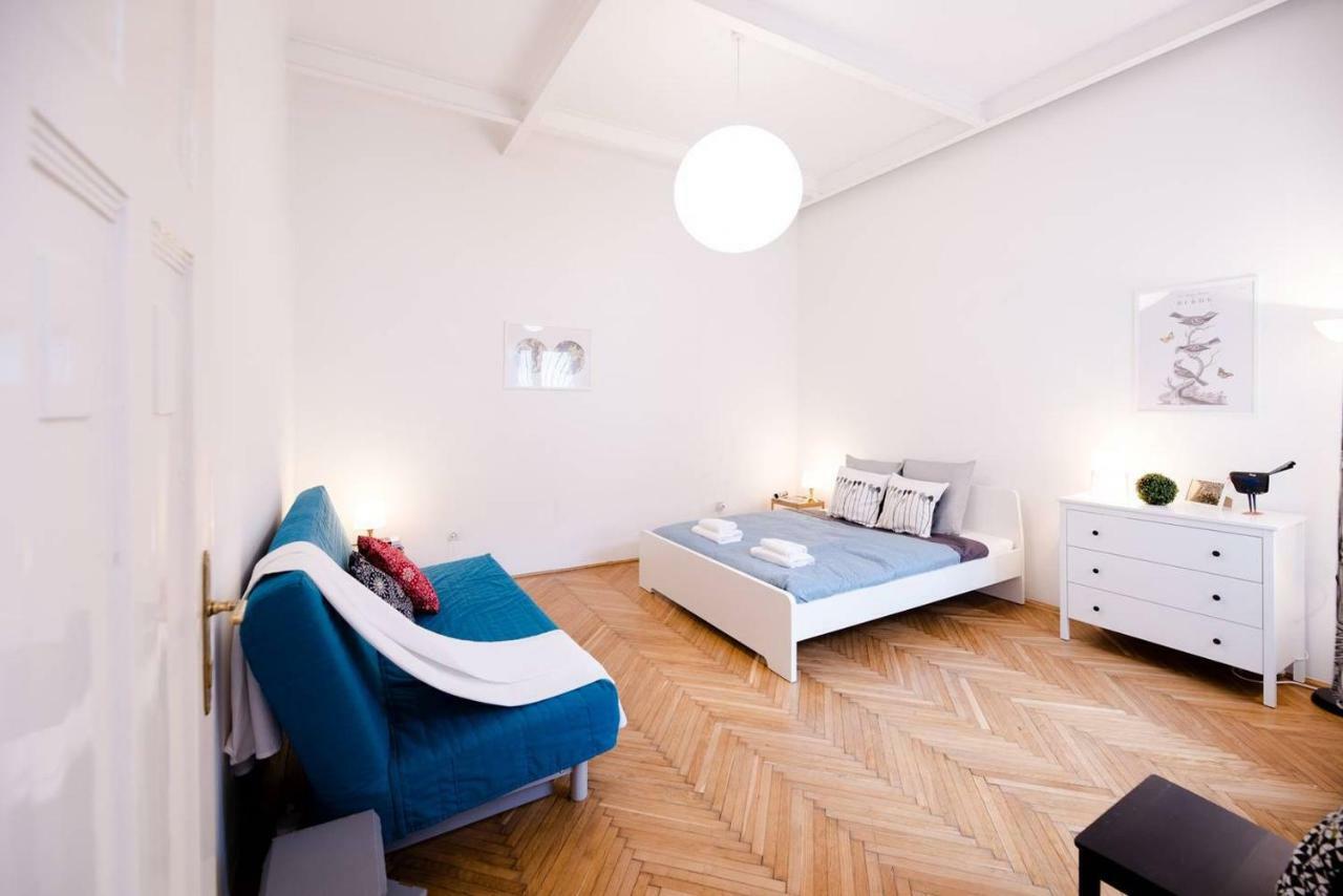 Ultra Central - Ac - Comfy Home Budapest Exterior photo